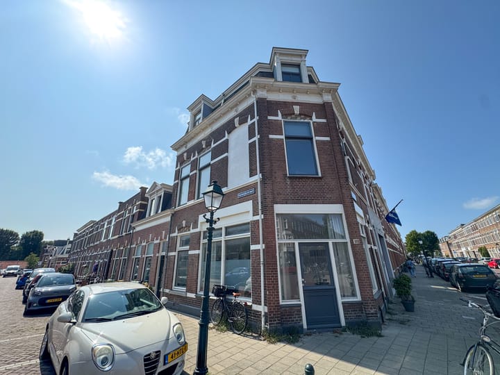 Maaswijkstraat 107 in 's-Gravenhage foto