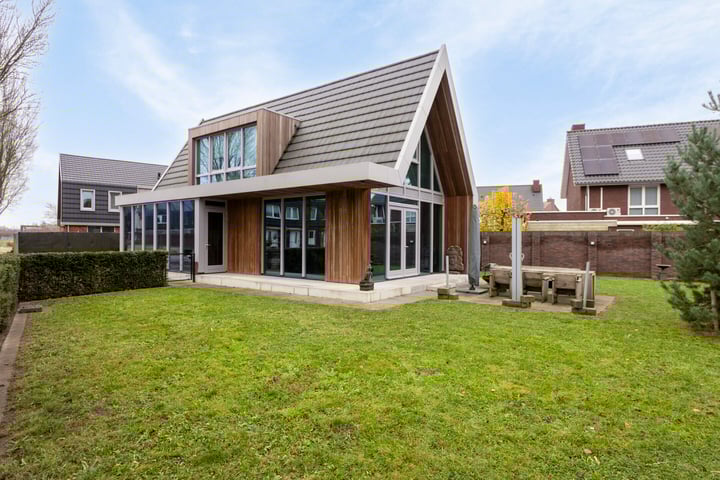 Macharenseweg 27 dans Oss photo