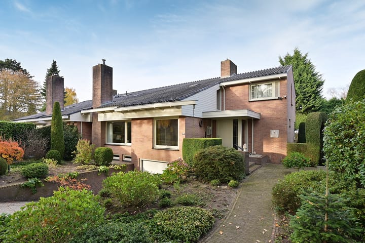 Mackaylaan 2 in Huizen Foto