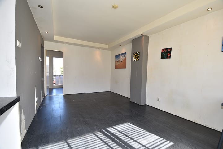 Madeliefstraat 45B in Rotterdam foto