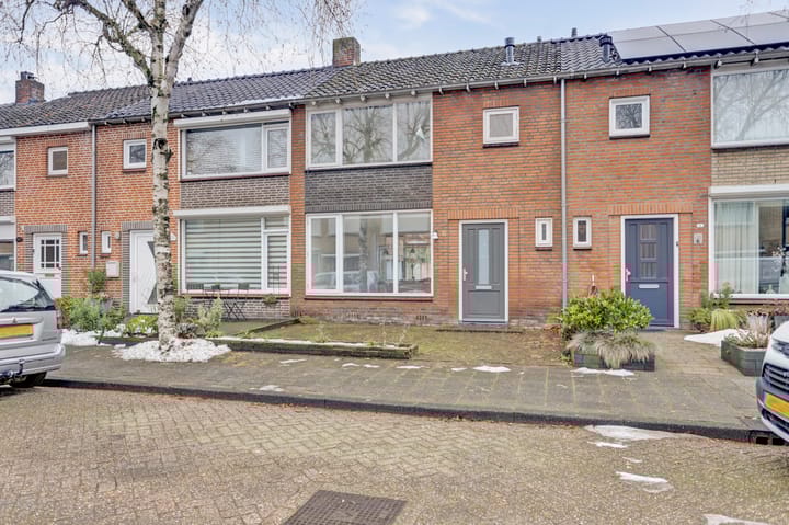 Madeliefstraat 8 in Waalwijk Foto