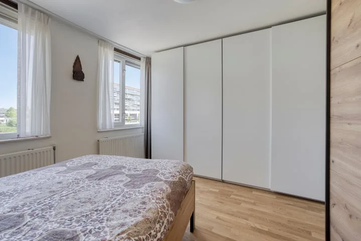 Madridsingel 60 Alphen aan den Rijn thumbnail 15