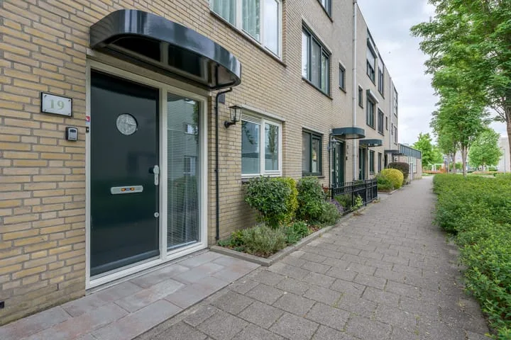Madridweg 19 Almere thumbnail 7
