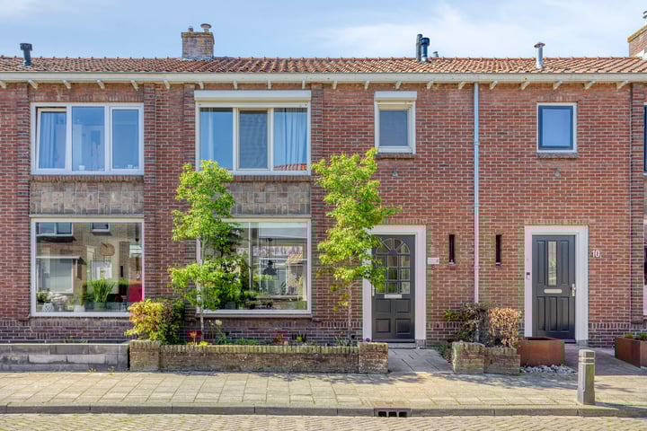Magnoliastraat 8 in IJsselmuiden Foto