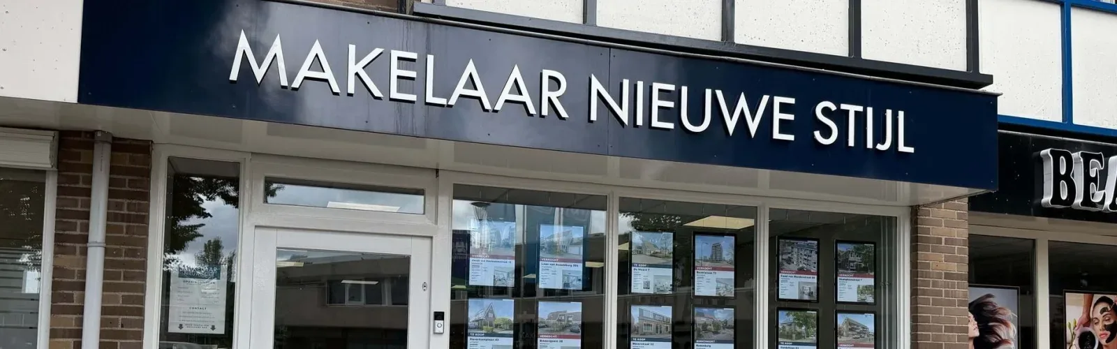 Team foto van Makelaar Nieuwe Stijl