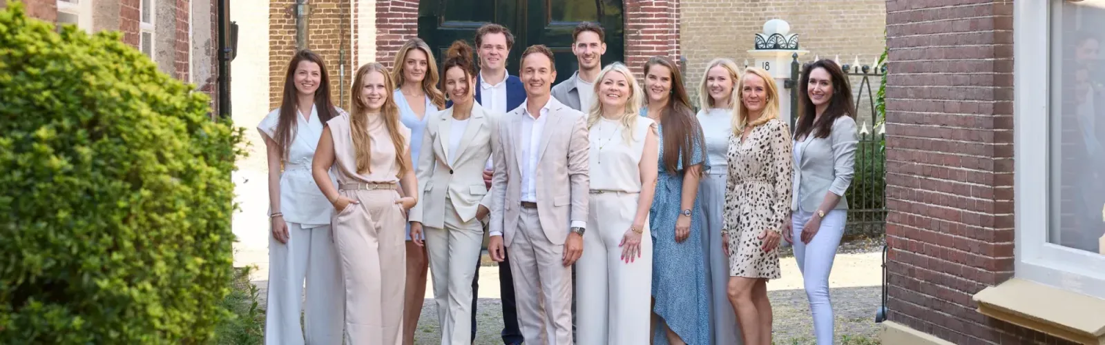 Team foto van Makelaardij De Jong B.V.