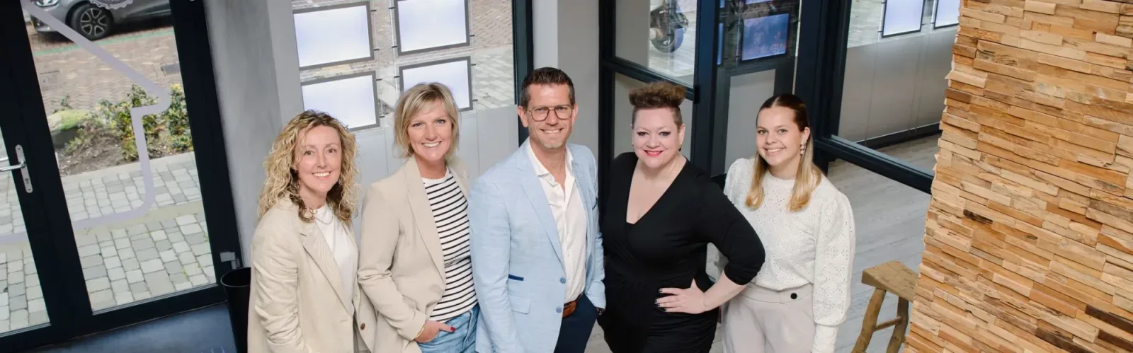 Team foto van Makelaardij Thuis