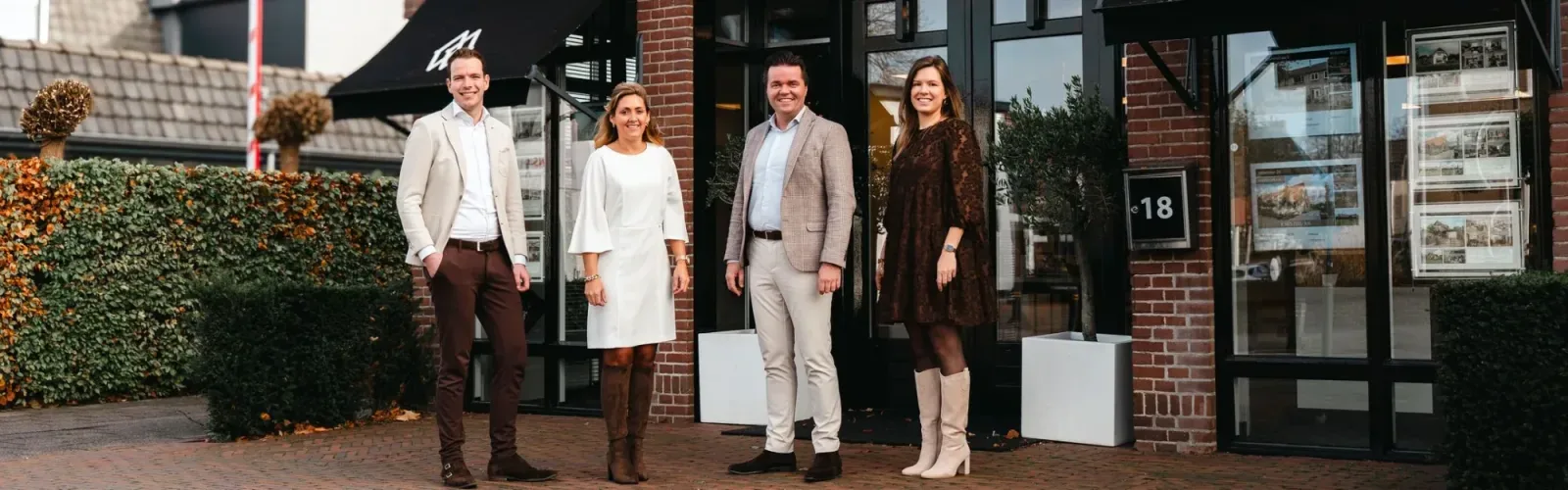 Team foto van Makelaardij Van de Weerd