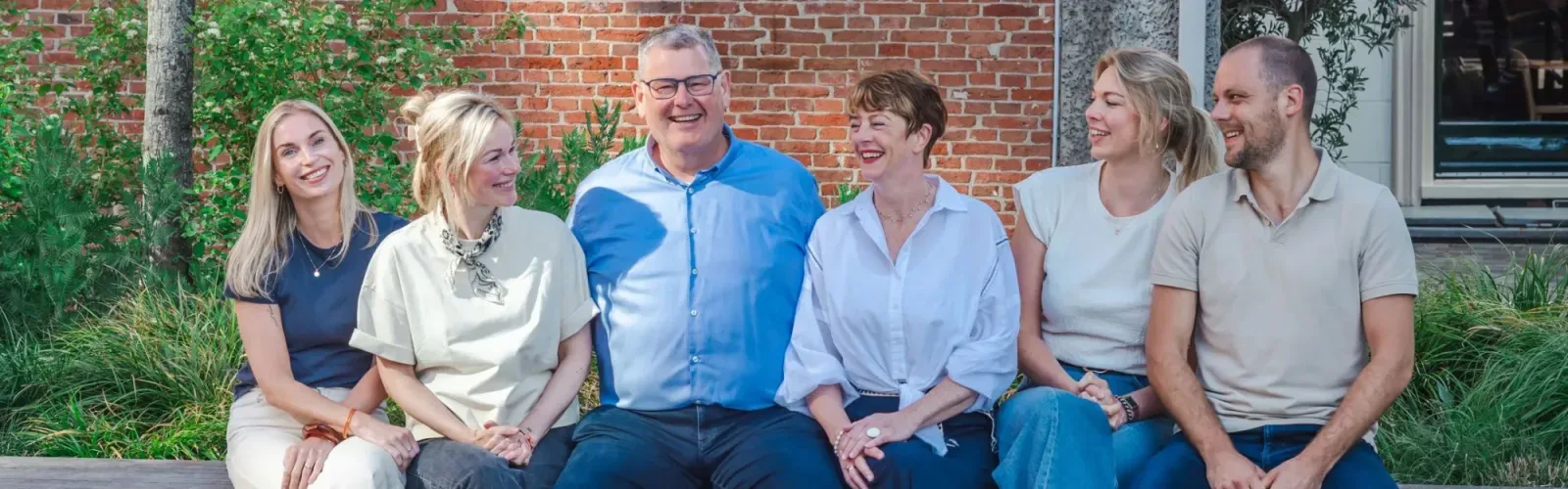 Team foto van Makelaardij Van der Houwen