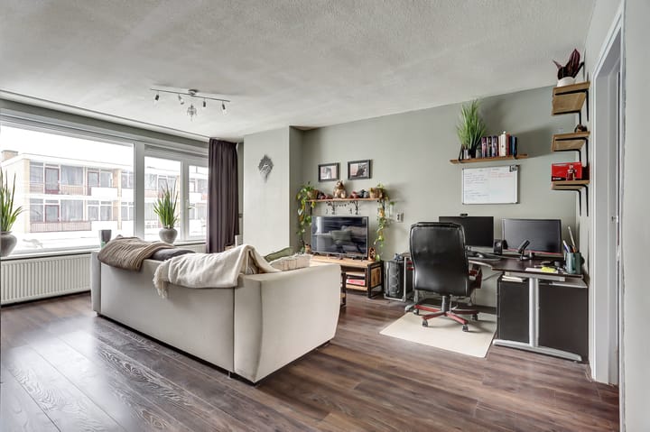 Manonstraat 50 in Hoogvliet Rotterdam Foto