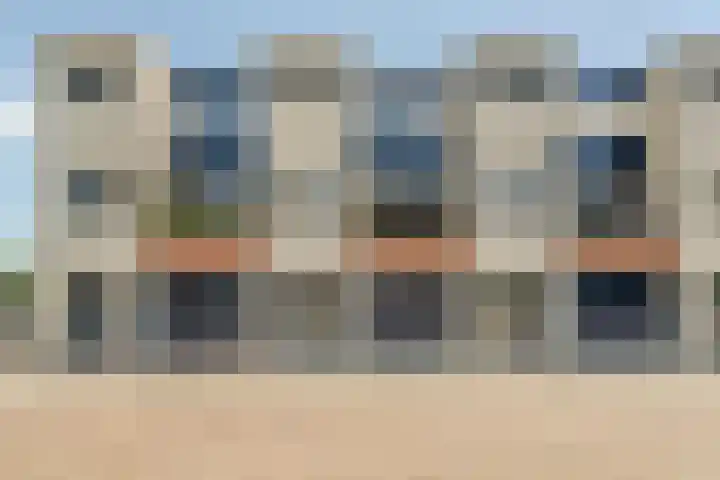 Marga Klompélaan 119 en Rijen