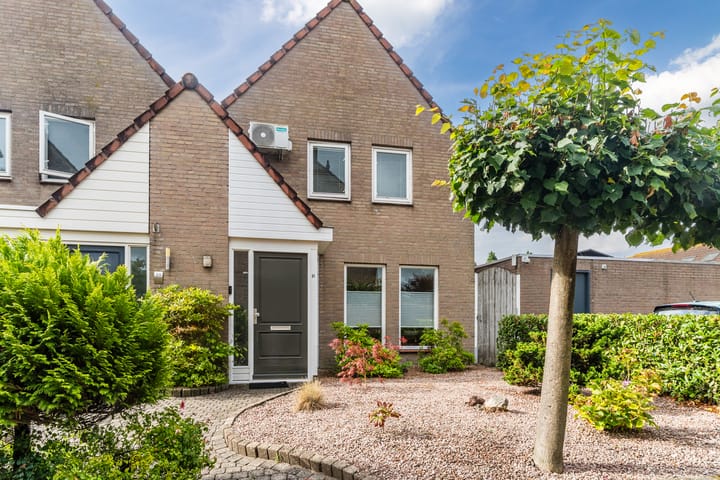 Marga Klompéstraat 41 in Waalwijk Foto