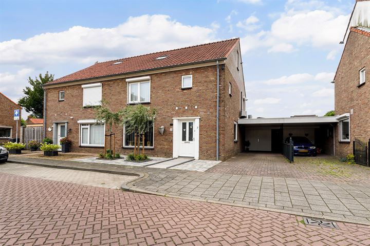 Margrietlaan 7 en Vlijmen foto