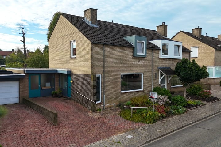 Margrietstraat 44 in Puth