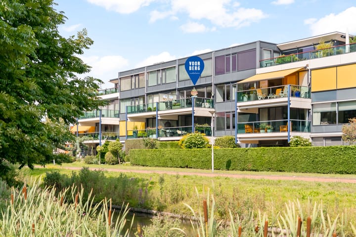 Marie van Eijsden-Vinkstraat 415 in Rotterdam photo