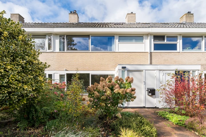 Mariënstein 168 in Heiloo photo