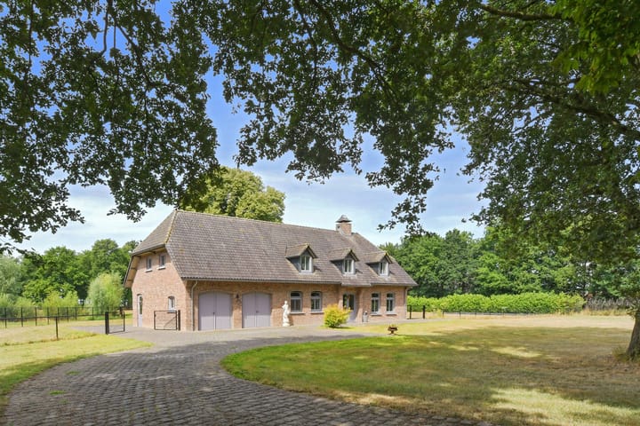 Photo of property Marisstraat 29, Grashoek