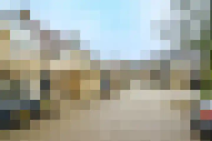 Markt 41 Bladel thumbnail 4