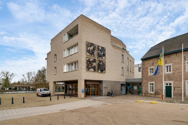 Markt 46 en Meerssen foto