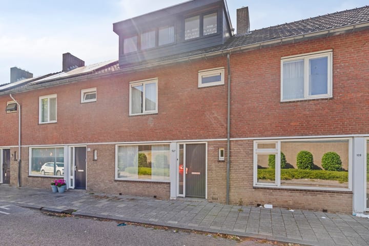 Martinitorenstraat 141 in Tilburg photo