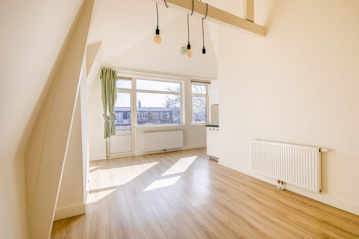 Mathenesserweg 129C-04 in Rotterdam Foto