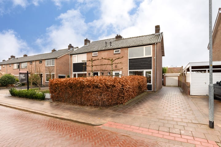 Mauritsstraat 16 in Putten Foto
