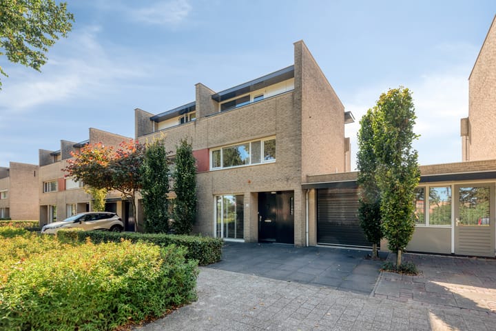 Max Havelaardreef 14 en Oosterhout foto