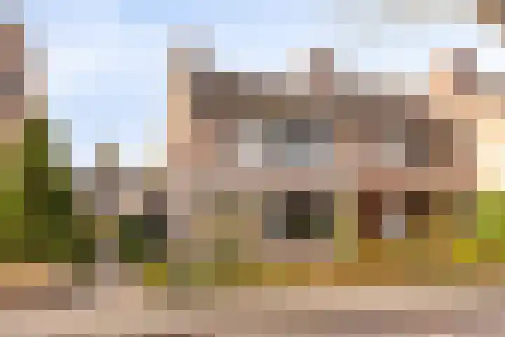 Maximiliaanlaan 24 en Waalre