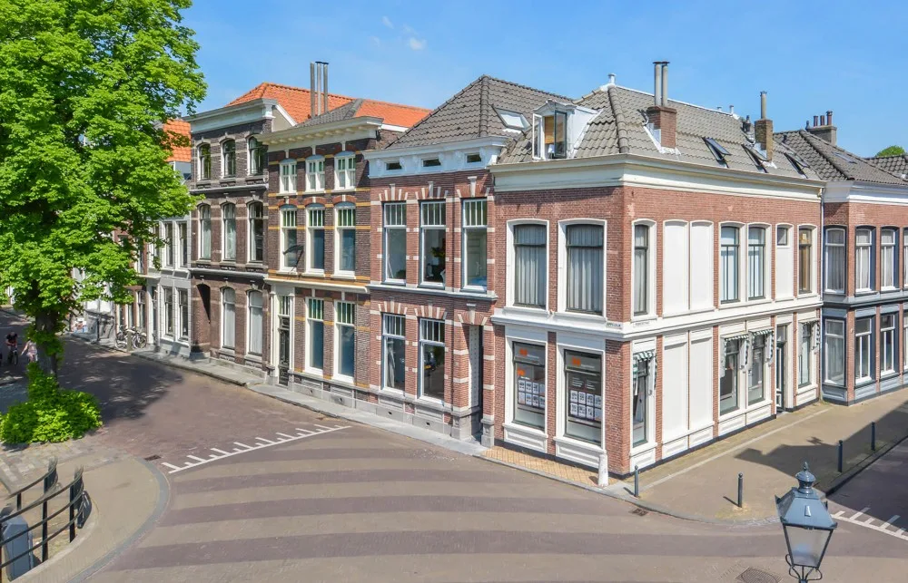 Team photo of Meerhuis voor uw makelaardij