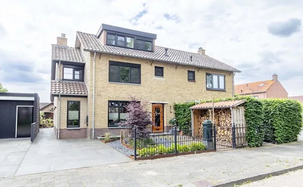 Kantoor foto van Meerwaerde Makelaars en Financieel adviseurs
