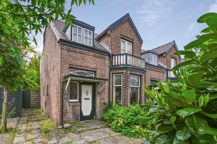 Meerweg 4 in Bennebroek Foto