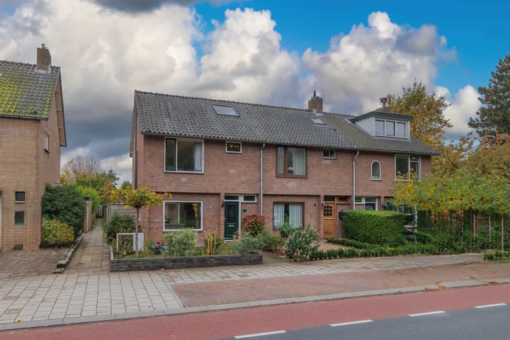 Meerweg 52 in Bennebroek photo