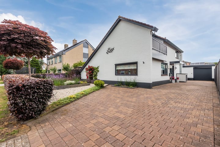 Meester Jan van Doesburgstraat 9 en Wapenveld foto