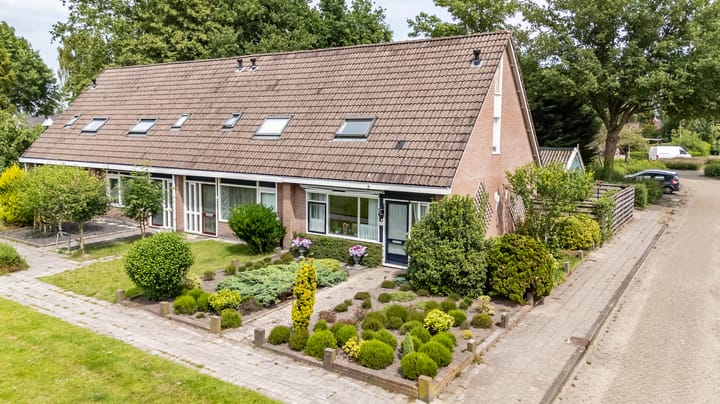 Meester Jongebloedstraat 2 in Haulerwijk Foto