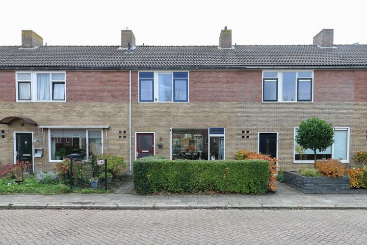 Meester Klaas Douwesstraat 12 in Tzum photo