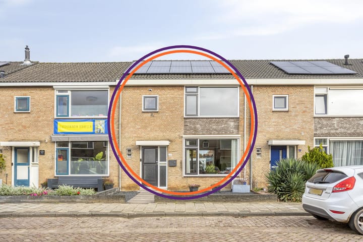 Meester Pontenstraat 15 in Leuth Foto