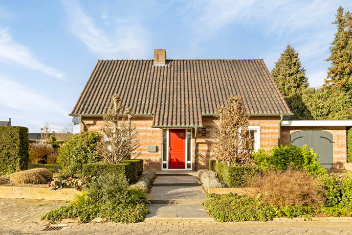 Meester Vermeulenstraat 2 in Beek photo