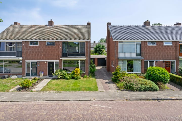 Photo of property Meeuwenlaan 57, Sneek