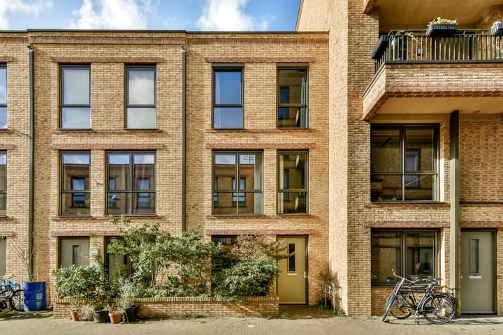 Meimorgenstraat 41 in Amsterdam photo