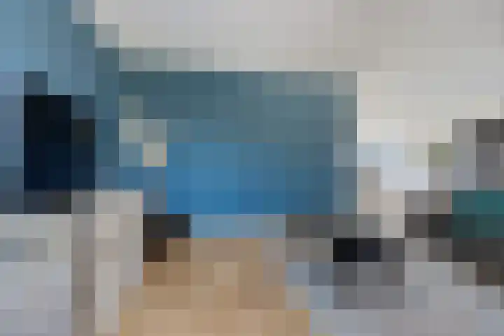 Meindert Hobbema 14 Creil thumbnail 13