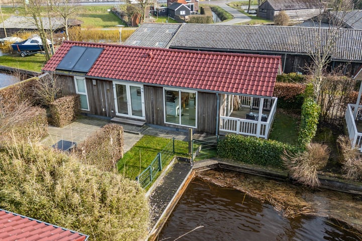 Meinesleatwei 14 en Akkrum foto