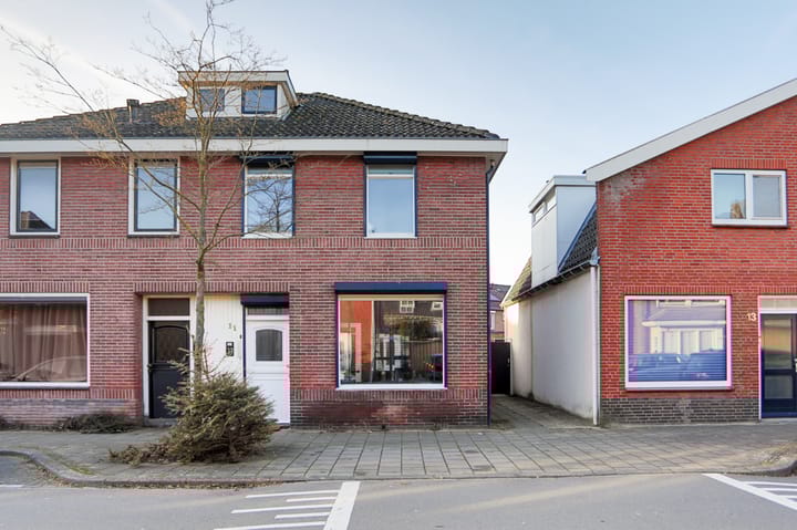 Mekkelholtsweg 11 in Enschede