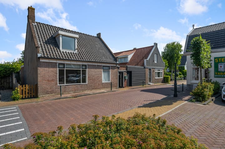 Meldijk 13 dans Uitgeest photo