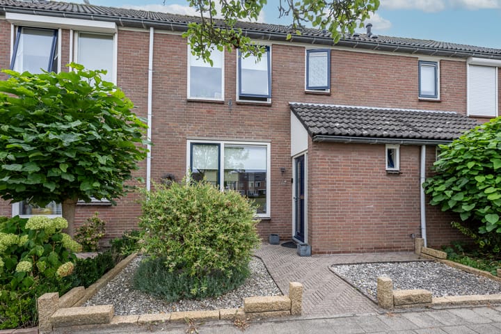 Melkweg 52 en Oude-Tonge foto