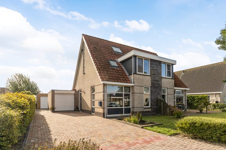 Memerdastate 6 in Hallum Foto