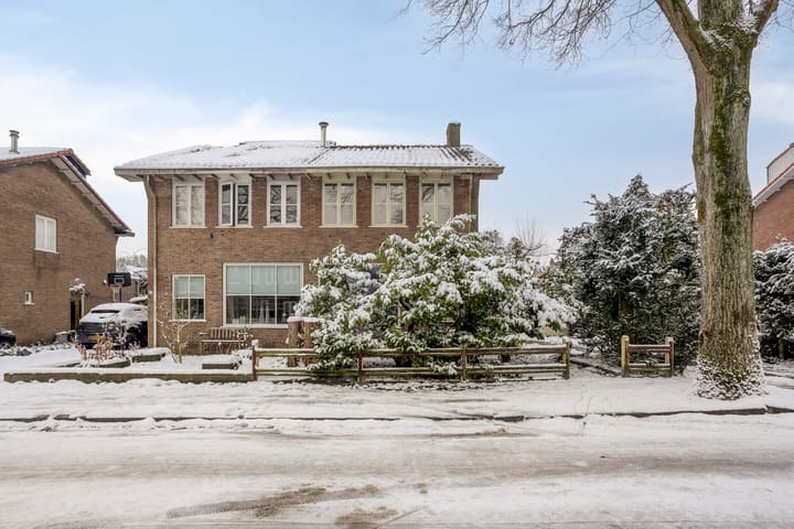 Mendelssohnlaan 12 in Apeldoorn foto