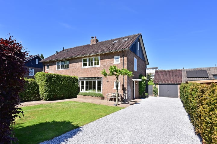 Mendes da Costalaan 15 in Laren Foto