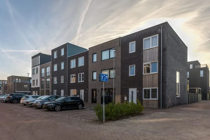 Menelaosstraat 2 A Almere