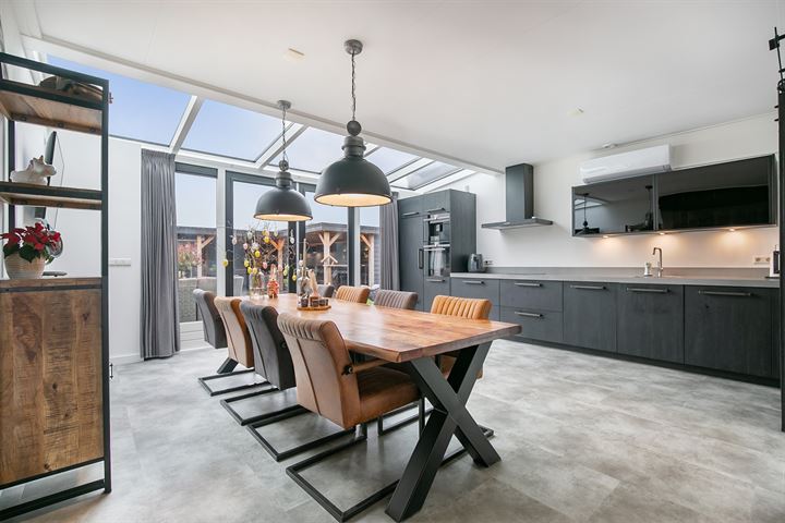 Menkemaborg 1 in Almelo Foto