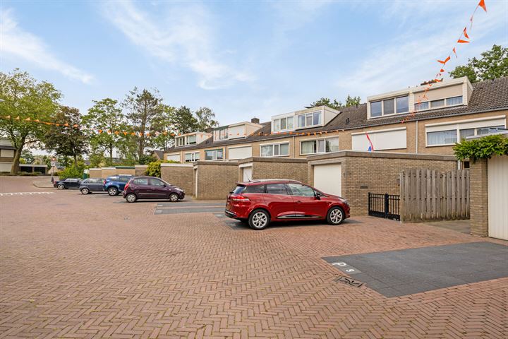 Merelhof 8 in Made Foto